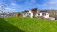 Shippenrill Sleeps 14|Hot Tub* PingPong & Fire Pit Hotels near Croyde Beach