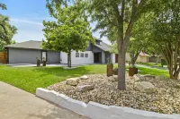 Austin Southern Retreat , the  Place for Bachelor Parties and Bachelorettes Hotels near Sam's Club