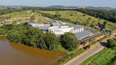 Cyan Resort by Atlantica Отели рядом с достопримечательностью «Wet'n Wild»