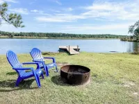 Rustic Cabin Overlooking Private 48 acre Bass Fishing Lake Hotels in George County