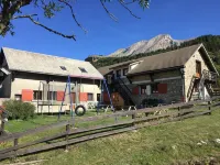 Gîte "the Pic Pierroux" Saint-etienne-en-Devoluy 호텔