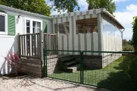 750 m from the beach on a small private campsite Hotel a Ambon