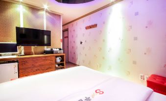 光陽 S셀프무인텔(Gwangyang S Self Check-in Motel) ホテル スイート