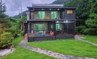 Yangpyeong Loel Pension