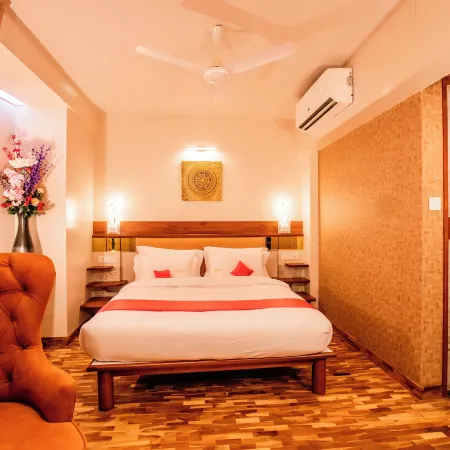 Hotel Prabha Palace