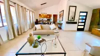 Modern Luxurious 2 Bed Home in Ajijic - Breathtaking Patio - Fantastic Location