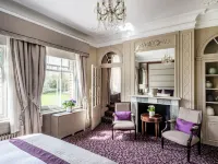 Woodlands Park Hotel Hotels in Elmbridge