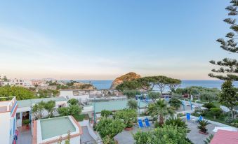 Hotel Casa Adolfo Ischia