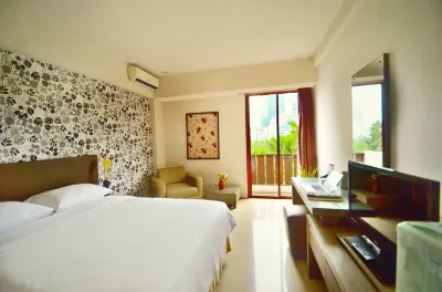 Rasuna Mansion Hotels near 2 AXA Tower