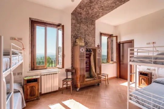 馬里亞諾薩比納艾克青年旅舍