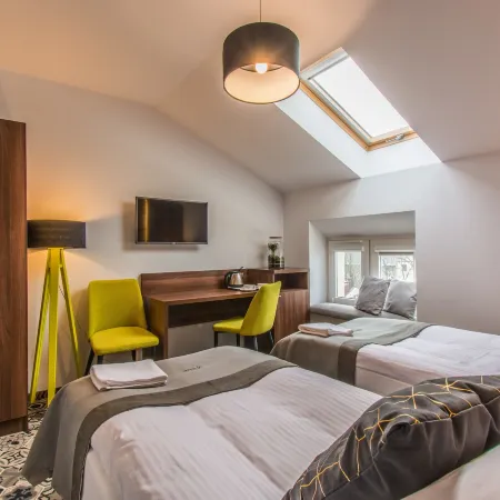 Hotel Lavender Отели рядом с достопримечательностью «Лобзув»