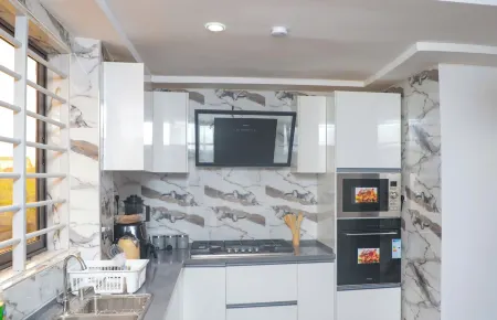 Beautiful Serviced Apartment at Nanakrom, Accra