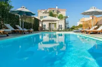 L & C Boutique Apartments - Pools