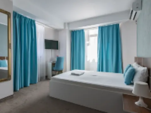 ヴィラ ボルドー ガラツのホテル