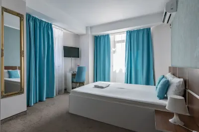 Hotel Bordeaux Отели в г. 