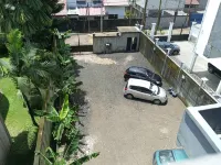 Apt - Sleeps 4 - Parking - Garden - Parkplatz