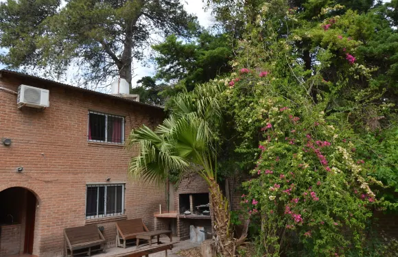 阿根廷馬里納屋