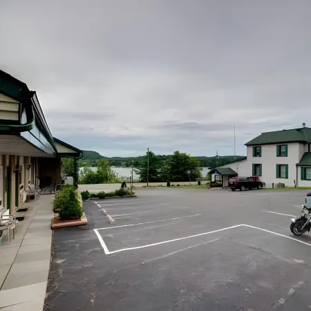 Knights Inn Huntsville, on