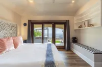 Slice of Heaven by AvantStay Breathtaking Views