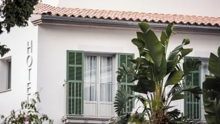 Alcázar Hotel Sóller Отели рядом с достопримечательностью «Jardi Botanic de Soller»