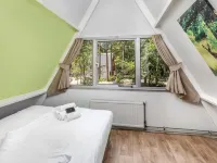 Restyled Bungalow with Dishwasher, in Natural Surroundings