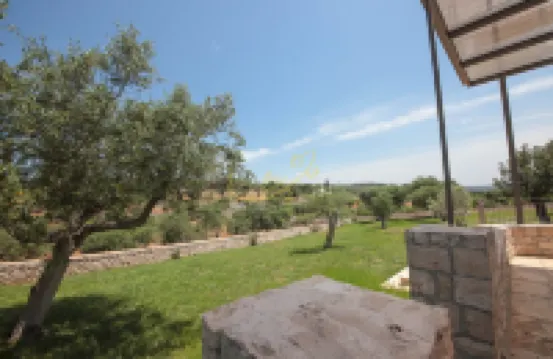 TD Trulli Benedetta w Pool in Peaceful Nature