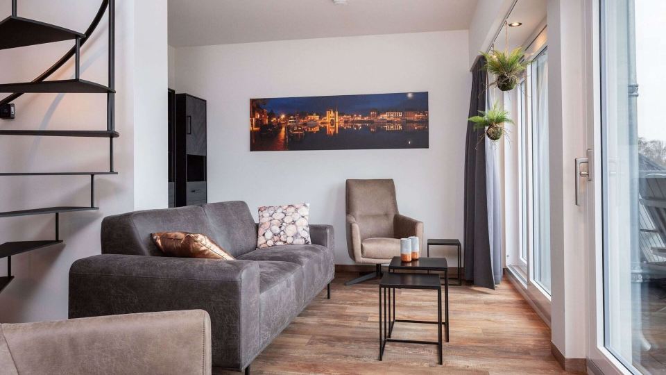 Apartment Sneekermeer with Water Sports Access