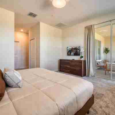 Chic 3Br Modern Condo Spacious & Mickey-Themed Rooms