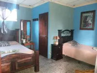 Hospedaje El Viajero Hoteles en Panajachel
