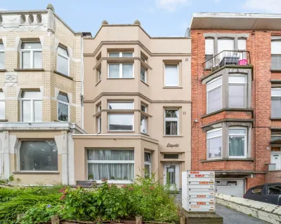 Renovated Apartment Near Beach
