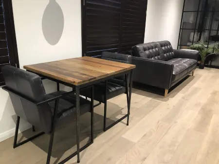 Timber Door Luxury Accommodation Geelong Отели рядом с достопримечательностью «Дикин Юниверсити Джелонг Уотерфронт Кампус»