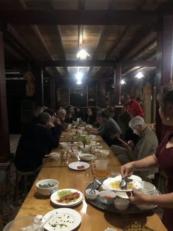 Do Gu Homestay Отели в г. Kim Noi