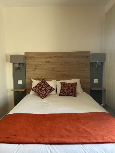 クラシック ダブルルーム ホテル ダービー エッフェルの写真