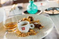 Hotel Delfin - breakfast
