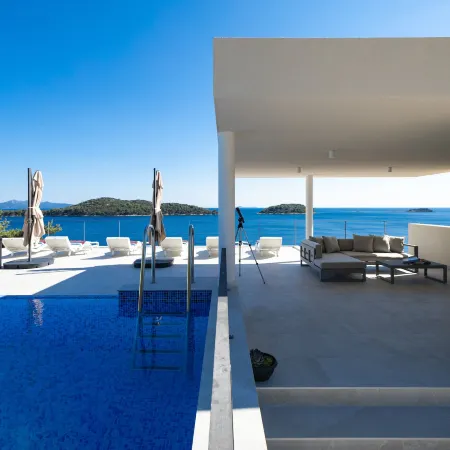 Villa Desire