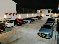 Hotel Boutique & Spa - VDL Colonial - Bãi đậu xe