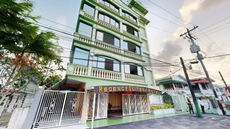 Regency Suites Hotel Отели рядом с достопримечательностью «Guyana Zoo»