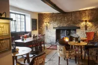 Bear and Ragged Staff - breakfast