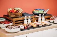 Leonardo Hotel Zurich Airport - Frühstück