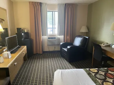 Baranof Lodge Hotels in Ситка