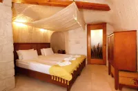Anatelein Boutique Cave Hotel Hotels near Uchisar Castle