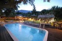 Captain Ikaros Hotels in Armenistis