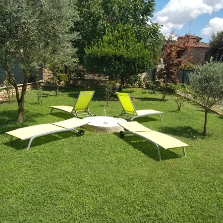 Villa in Italy with Private Garden Retreat