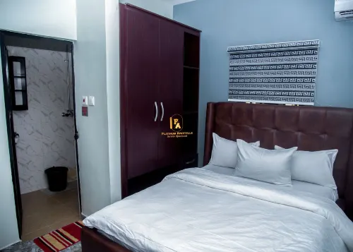 Platinum Apartelle