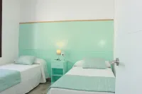 Yucas Homes