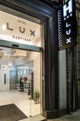 Hotel Lux Santiago โรงแรมใน