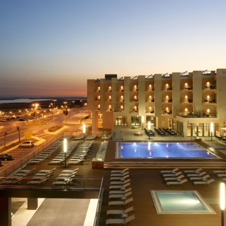 Real Marina Hotel & Spa