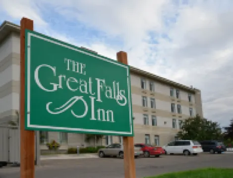 The Great Falls Inn by Riversage