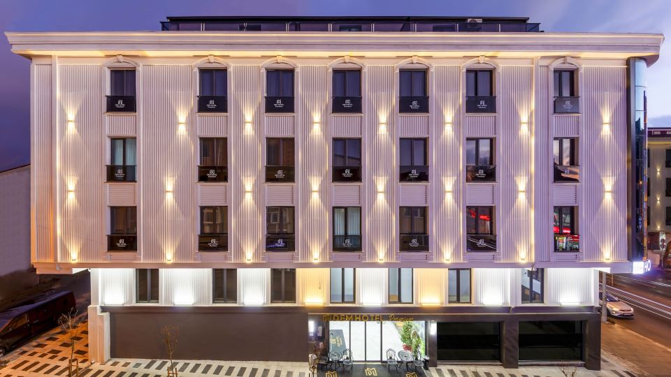 Dem Premium Hotel - Round Trip Airport Service - Istanbul International Airport
