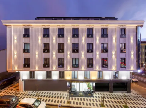 Dem Premium Hotel - Round Trip Airport Service - Istanbul International Airport